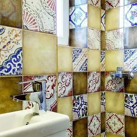 Lägenhetshotell Jukovskogo 7 *