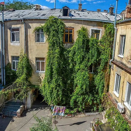 Jukovskogo 7 * Odessa