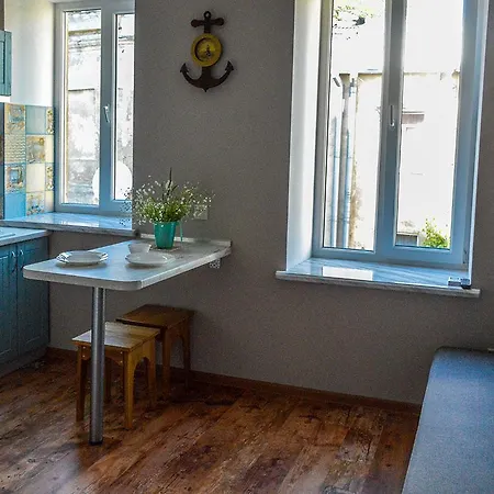 Lägenhetshotell Jukovskogo 7 *